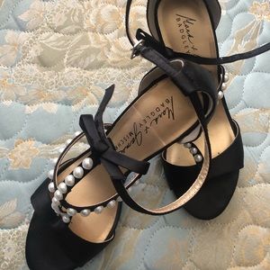 Badgley mischka heels